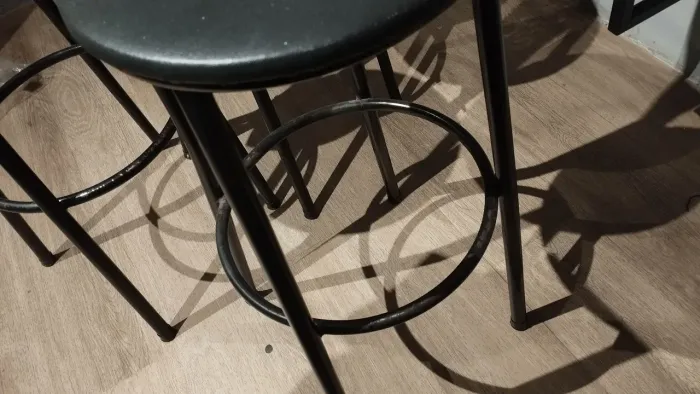 Vendo 3 banquetas usadas