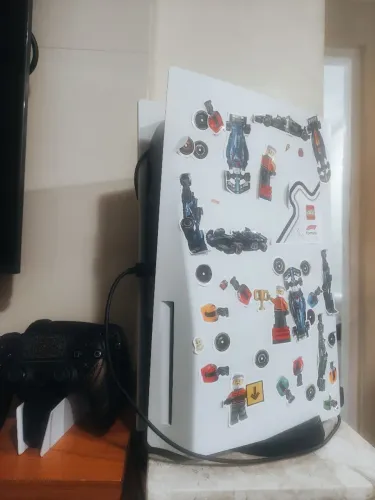 PS5 FAT 1T COM LEITOR+2 CONTROLES+DOCK ORIGINAL+6JOGOS