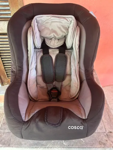 Vendo cadeirinha de carro