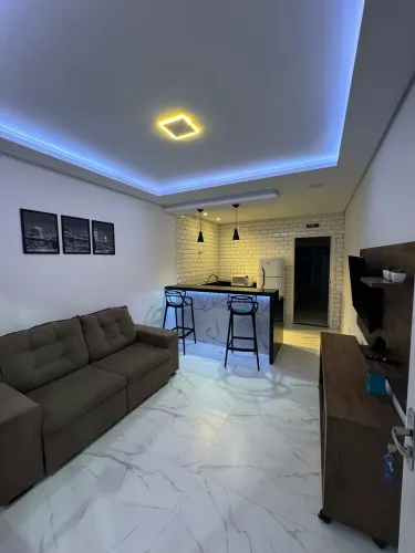 Aluga-se apartamento anual na Praia de Fora