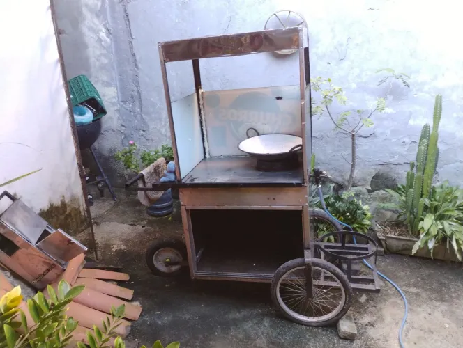 Trailer Batatinha frita