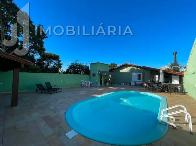 Casa Residencial com 4 quartos para alugar por R$ 8000.00, 108.00 m2 - INGLESES DO RIO VER
