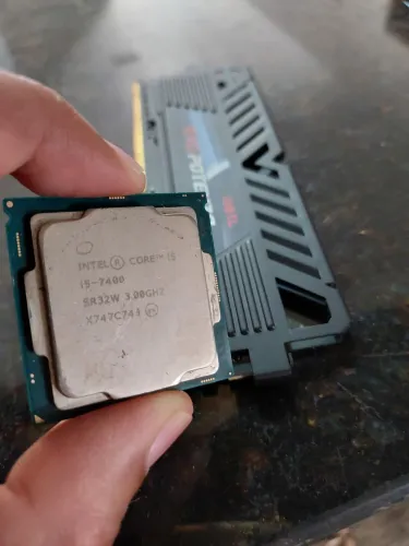 I5 7400 + memória 8gb de memória 3200mhz Leia