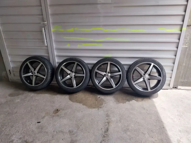 Roda 17 4 furos