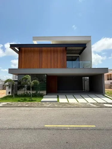 CASA NO SUNSET BOULEVARD - 4 SUÍTES - 300 MEROS DE ÁREA CONSTRUÍDA - 4 VAGAS