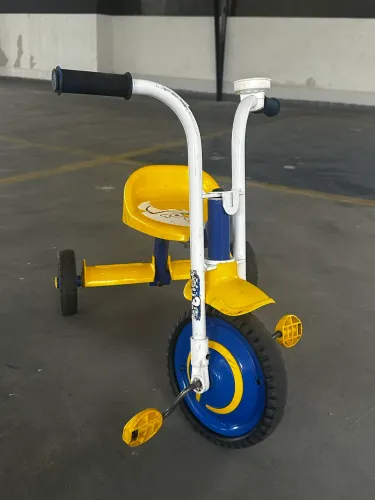 Triciclo / Bicicleta infantil