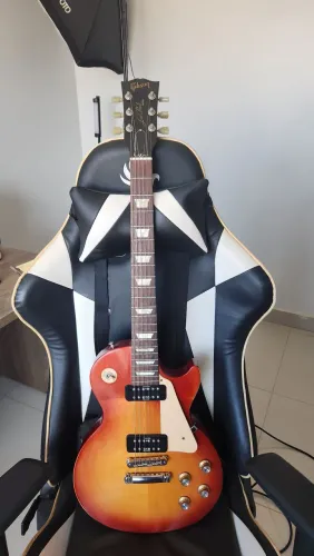 Guitarra Gibson Studio Les Paul