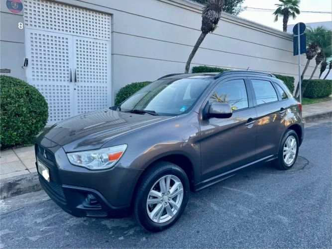 Mitsubishi ASX 2.0 16V 160cv Aut. 2012