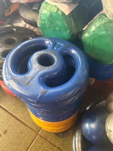 Anilha emborrachada usada de 3kg - R$ 30 cada