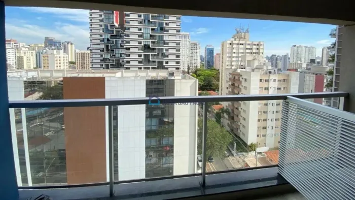Studio na Vila Olímpia 1 quarto, 1 banheiro, 1 varanda, 1 vaga de garagem