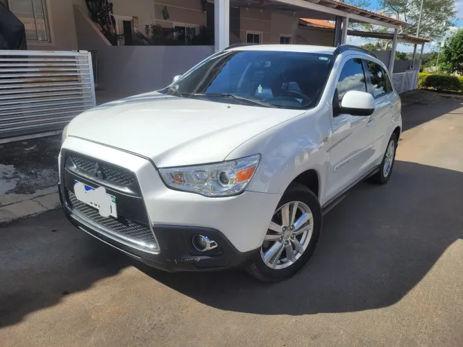 Mitsubishi ASX 2.0 16V 160cv Aut. 2012