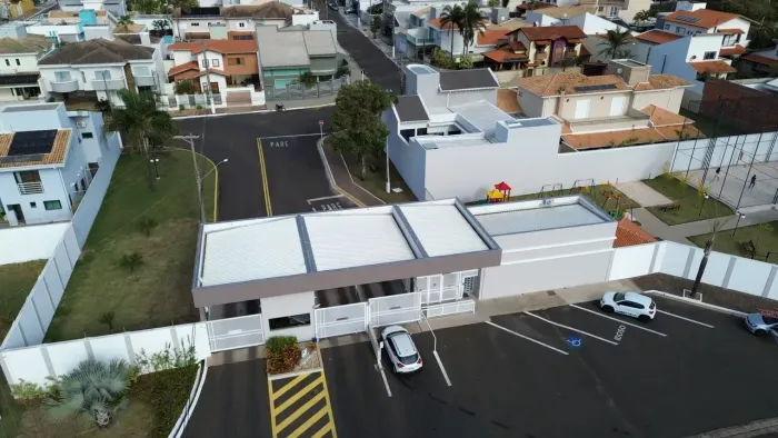 Casa em condomínio - Colinas do Paraiso