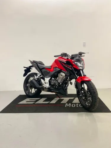 CB 300F TWISTER MUITO NOVA!!