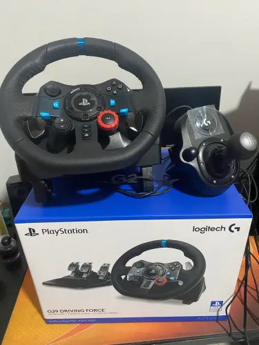 Logitech G29 Driving Force PC/PS4/PS5 + Câmbio