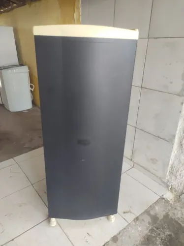 Geladeira Consul 300 litros ótimo estado