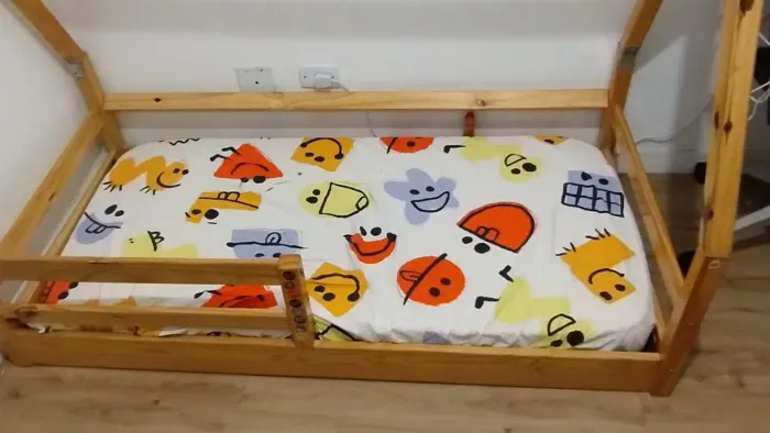 Cama infantil montessori