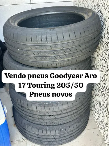 Vendo pneus Goodyear Touring aro 17 205/50 pneus novos 