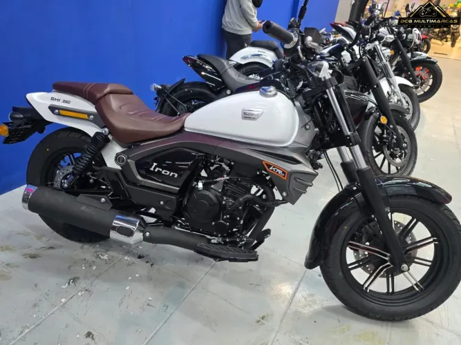 Shineray Custom iron 250 efi 2026
