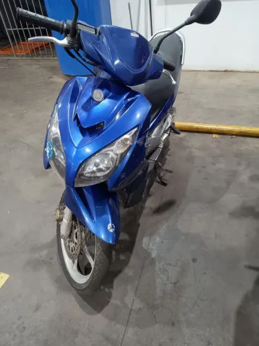 Moto Neo Yamaha Automatica