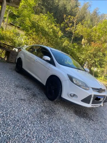 Ford Focus Sedan 2.0 16v/2.0 16V Flex 4P Aut. 2015