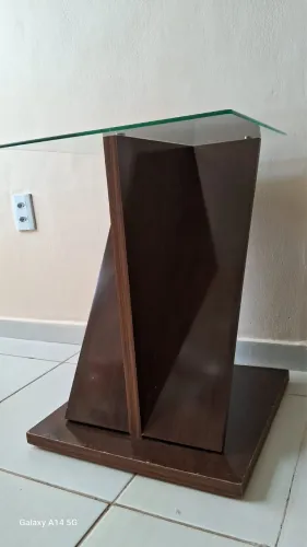 Mesa de canto para apoio