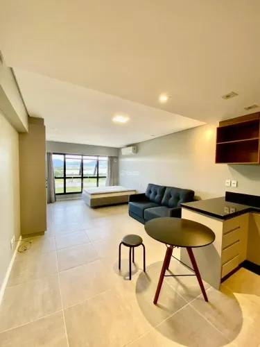 Studio Mobiliado no Oka Floripa