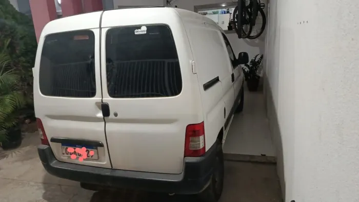 Peugeot Partner Furgão 1.6 16v/ 1.6 16V Flex 3P 2014