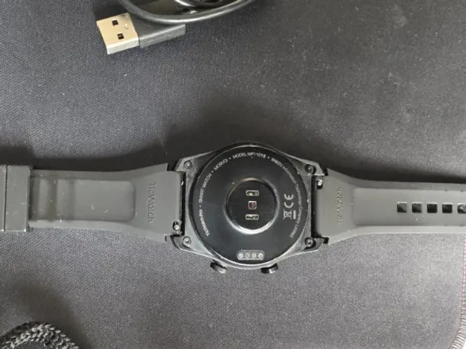 smartwatch TICWATCH PRO 4G LTE