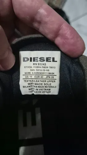 Tenis Diesel Preto Original tamanho 41