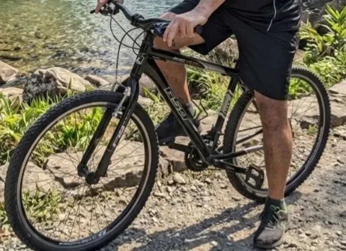Vendo Bicicleta aro 26 em ótimo estado!