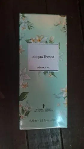 Acquas de cheiro oboticario e uma caixa de sabonete fragrância oboticario por 160$ a