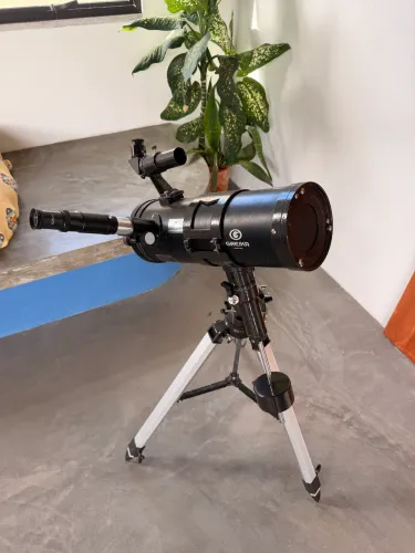 Vendo Telescópio Newtoniano (Modelo 1000114) - Estado de Novo!
