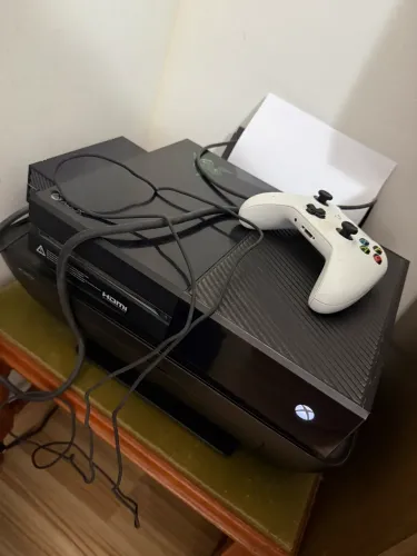 Vendo XBOX ONE 512GB