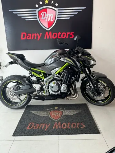 KAWASAKI Z900 2018 - BAIXO KM