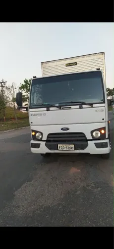 caminhão cargo 816 15/15 muito novo