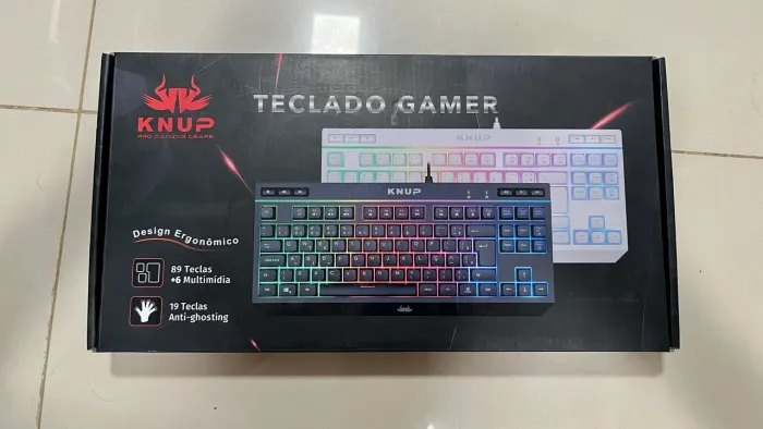 Teclado Gamer Knup - NOVO na Caixa (Iluminação LED)