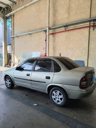Chevrolet Corsa SED Class.life 1.0/1.0 Flexpower (álcool) 2009