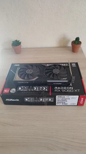 Placa de vídeo RX 9060 XT 16 GB de VRAM - 10x sem juros e frete grátis