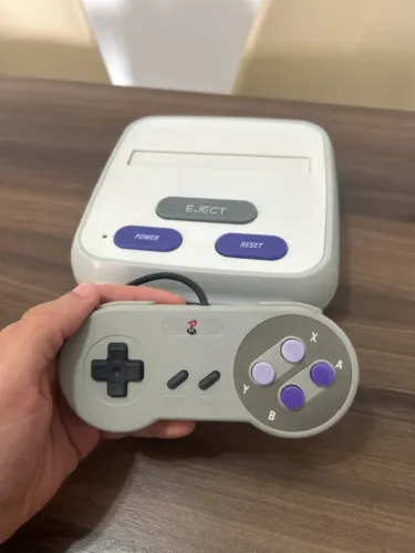 RETROAD 5 + PRO - Super Nintendo com cabos e controle