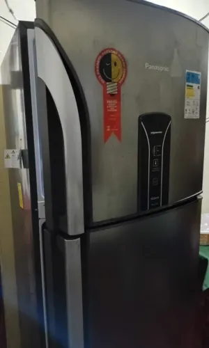 Geladeira Panasonic