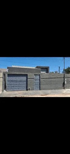 Vendo casa no Res. Aguas Claras.
