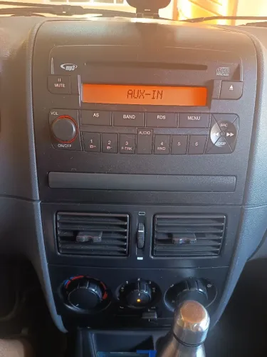 Fiat Palio ELX 1.0 Fire/30 Anos F. Flex 8V 4P 2011