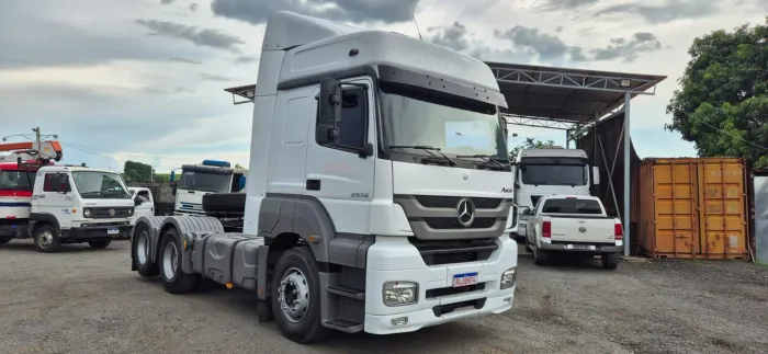 MB Axor 2536 6x2 2021/21 Teto alto (aut)