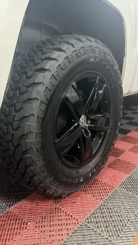 Rodas Amarok 18 com Pneus