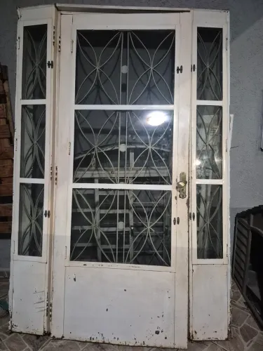 Porta social com vidro