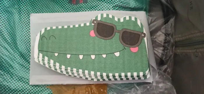 20 guardanapos de aniversario cara de crocodilo Zara homme