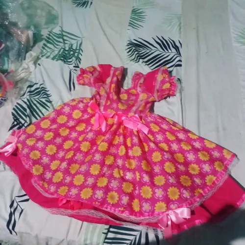 Vendo um vestido de são João