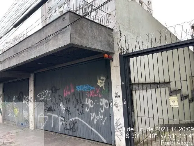 Oportunidade de investimento Loja no Floresta, Porto Alegre - RS, Nº 870, 545,49m² | Vend