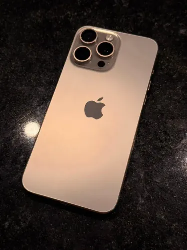 iPhone 15 pro max 512gb