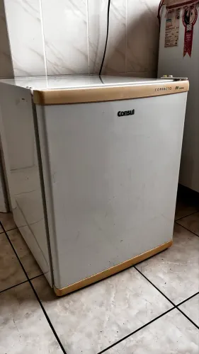 Frigobar Consul - compacto 80